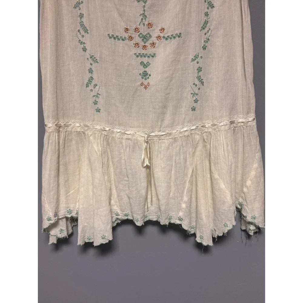 Free People Gates of Eden Embroidered Boho Tunic Top Sleeveless Keyhole Back S